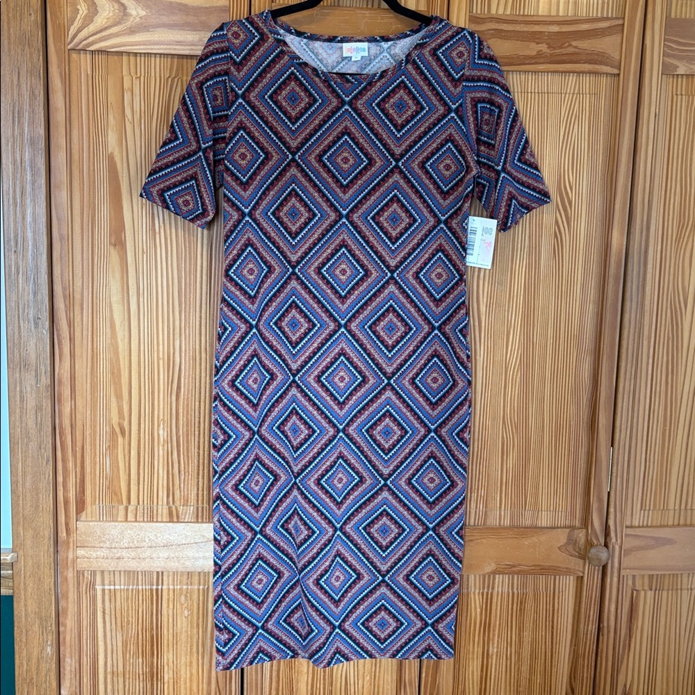NEW LuLaRoe Julia Dress Geometric Design Size Medium